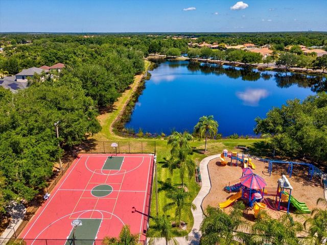 740 ROSEMARY CIRCLE, Bradenton, FL 34212