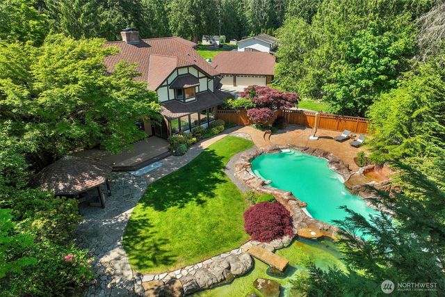 5204 178th Avenue E, Lake Tapps, WA 98391