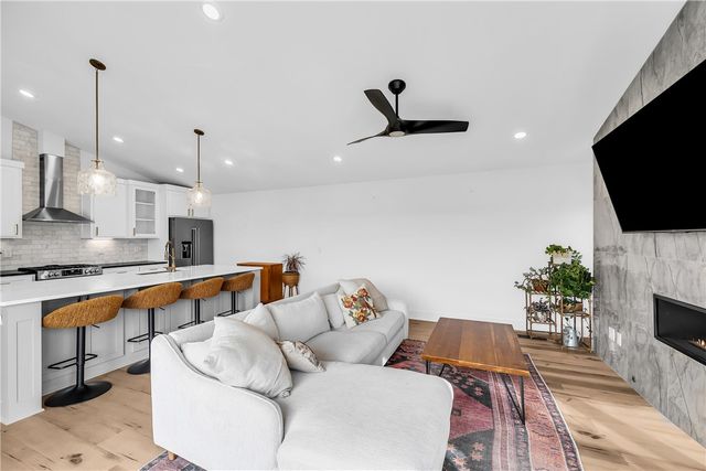 1757 E Paddock Road, Fayetteville, AR 72701