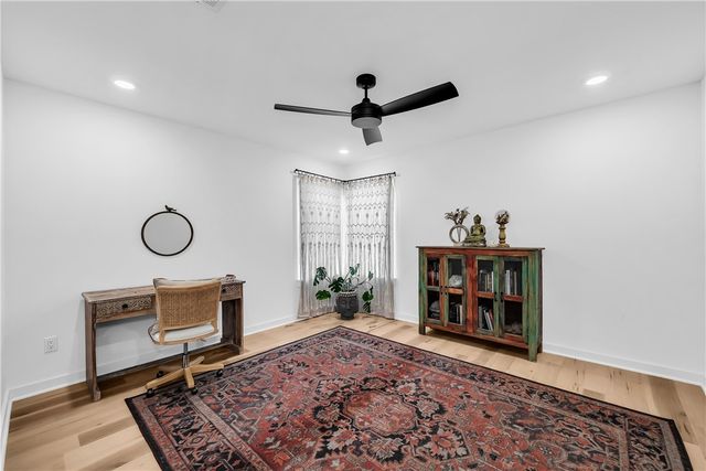 1757 E Paddock Road, Fayetteville, AR 72701