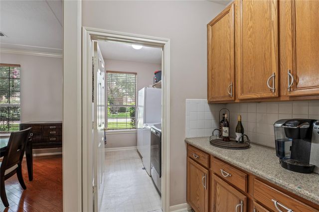 1707 Pensacola Lane, Friendswood, TX 77546