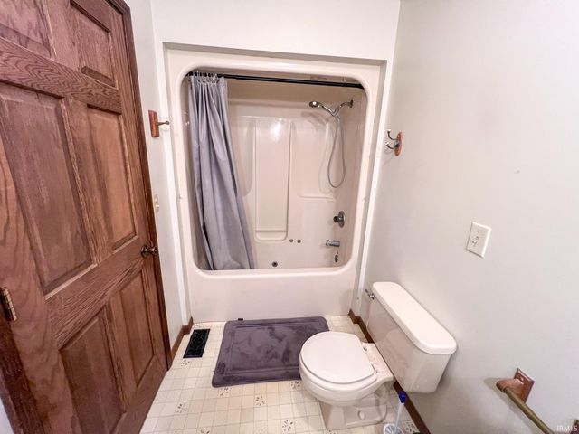 410 Anderson Lane, Bedford, IN 47421