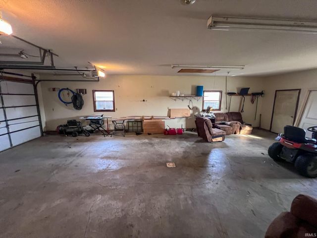 410 Anderson Lane, Bedford, IN 47421