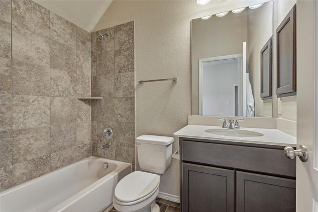 122 Grinnell Trail, Montgomery, TX 77316