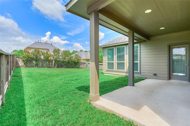 122 Grinnell Trail, Montgomery, TX 77316
