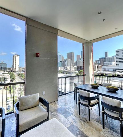 2111 Austin Street 202, Houston, TX 77002