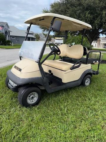 1102 MOTORCOACH DRIVE, Polk City, FL 33868