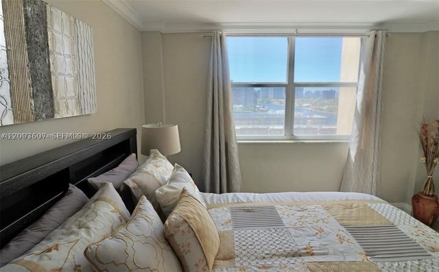 1849 S Ocean Dr 1202, Hallandale Beach, FL 33009