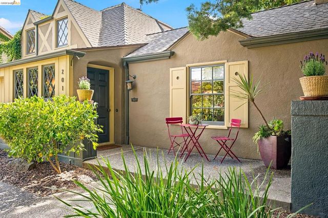 201 Beverly Ave, San Leandro, CA 94577