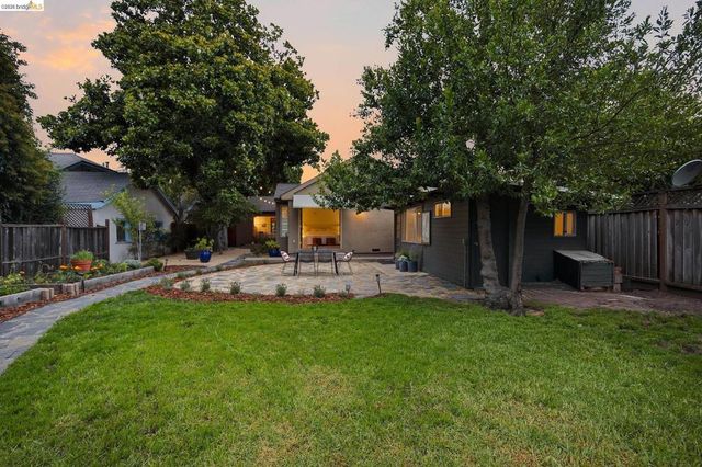 201 Beverly Ave, San Leandro, CA 94577