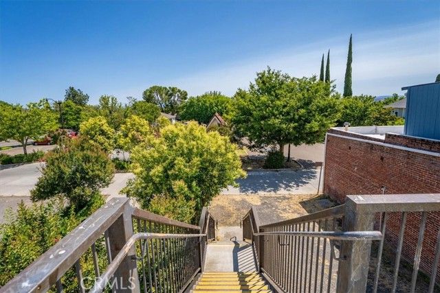 734 Main Street, Red Bluff, CA 96080