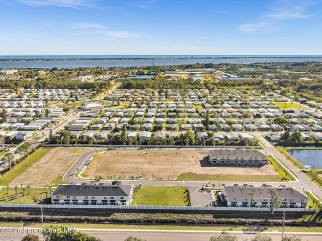 4444 Jetty Lane NE, Palm Bay, FL 32905