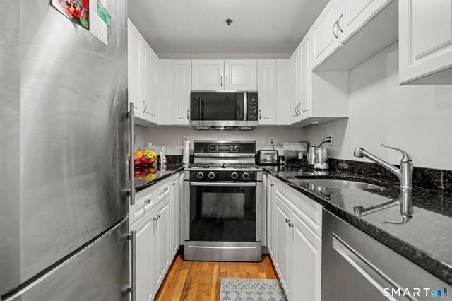 16-18 Ann Street 35, Norwalk, CT 06854
