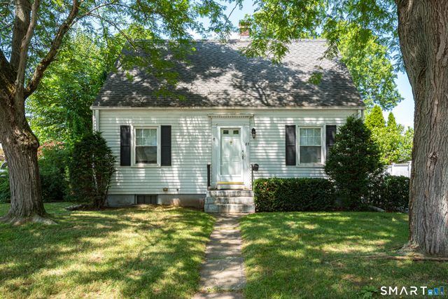 87 Spring Street, Windsor Locks, CT 06096