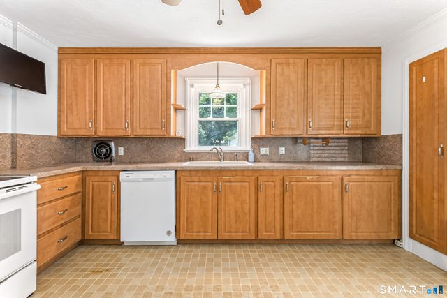 87 Spring Street, Windsor Locks, CT 06096