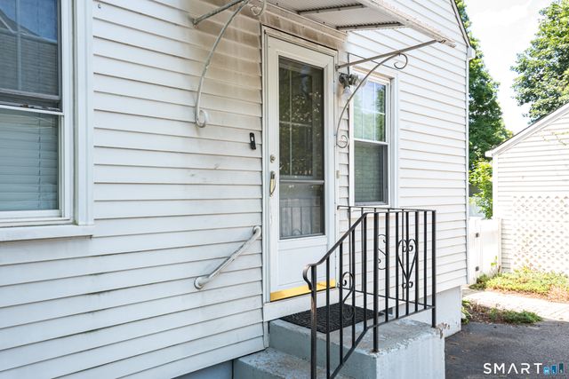 87 Spring Street, Windsor Locks, CT 06096