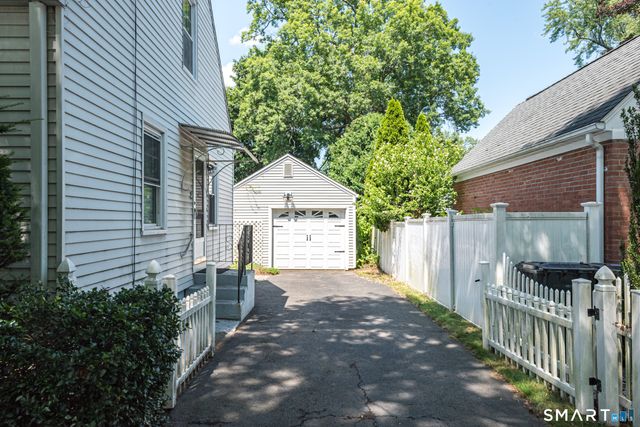 87 Spring Street, Windsor Locks, CT 06096