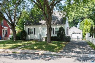 87 Spring Street, Windsor Locks, CT 06096