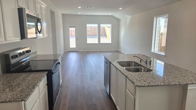 904 Jefferson Way, Sherman, TX 75090