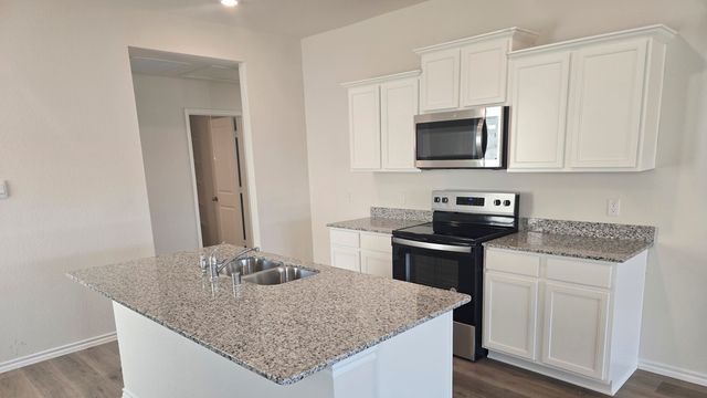 904 Jefferson Way, Sherman, TX 75090