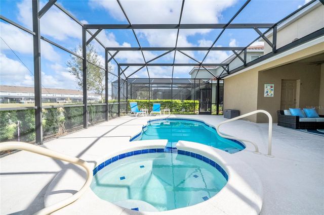 7560 OAKMOSS LOOP, Davenport, FL 33837