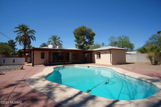 3941 E Louis Lane, Tucson, AZ 85712
