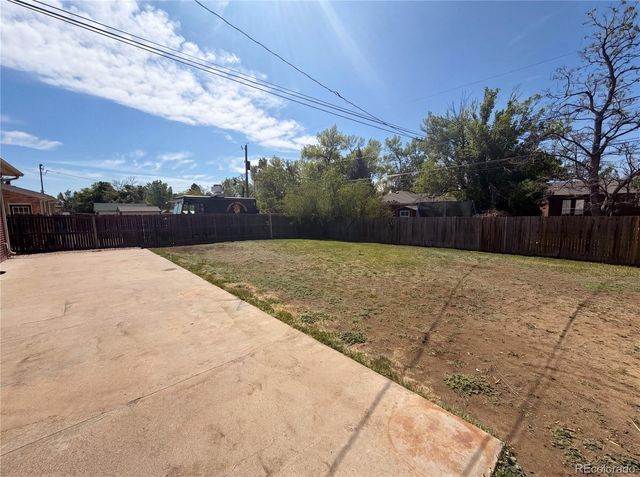 1902 E 116th Place, Northglenn, CO 80233
