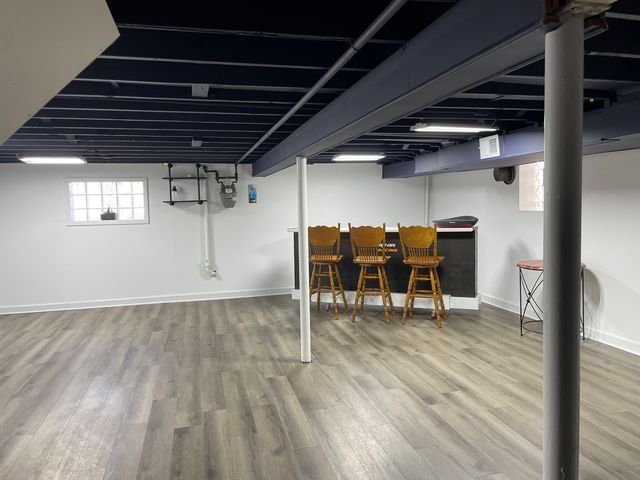 5711 S Menard Avenue, Chicago, IL 60638