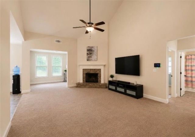 1246 FOXCREEK Drive, Mcdonough, GA 30252
