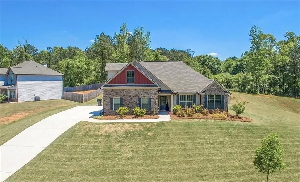 1246 FOXCREEK Drive, Mcdonough, GA 30252