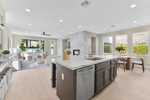 5807 Casita Way, Gilroy, CA 95020