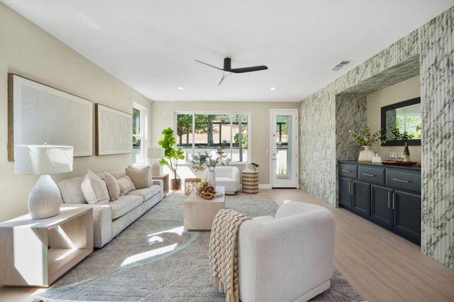 5807 Casita Way, Gilroy, CA 95020