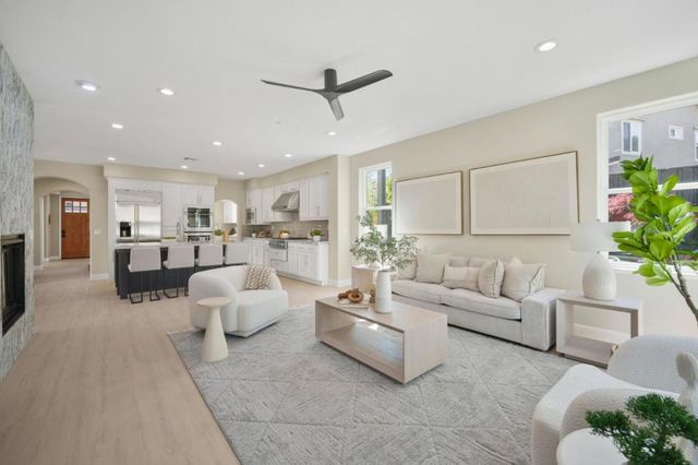 5807 Casita Way, Gilroy, CA 95020