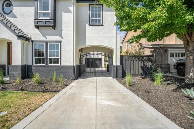 5807 Casita Way, Gilroy, CA 95020