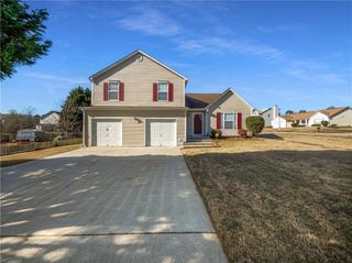 517 Brenston Court, Ellenwood, GA 30294