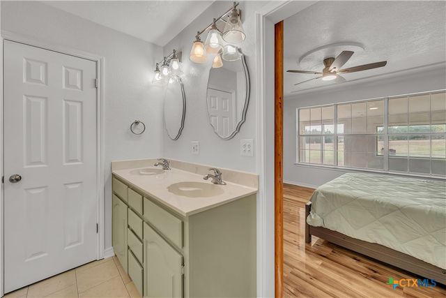 553 Lonesome Oak Drive, Copperas Cove, TX 76522