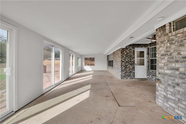 553 Lonesome Oak Drive, Copperas Cove, TX 76522