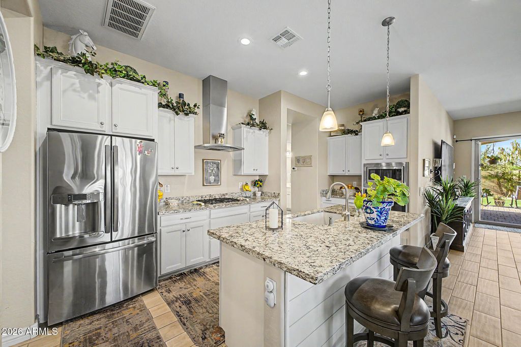 Image 10 of property listing at 3100 E MAHOGANY Place, Chandler, AZ 85249