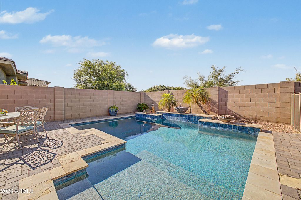 Image 28 of property listing at 3100 E MAHOGANY Place, Chandler, AZ 85249