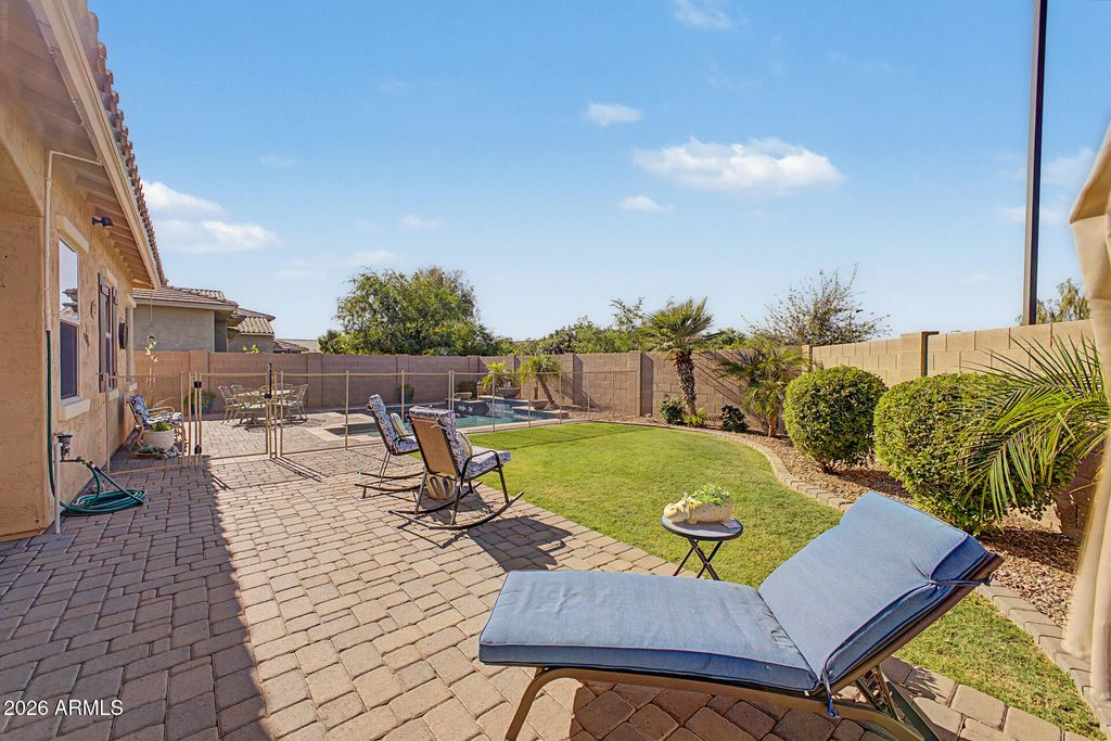 Image 31 of property listing at 3100 E MAHOGANY Place, Chandler, AZ 85249