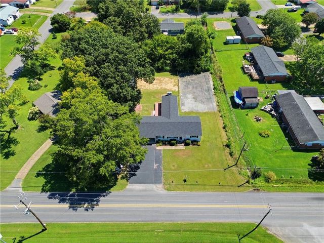 385 Cross Street, Rossville, GA 30741