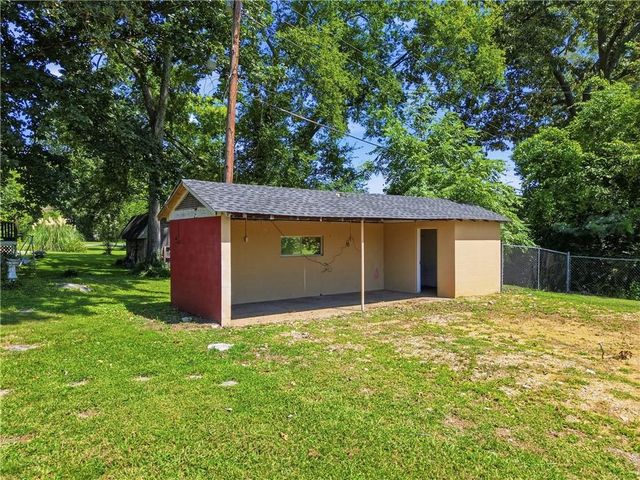 385 Cross Street, Rossville, GA 30741