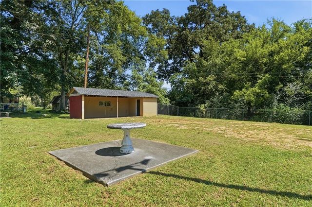 385 Cross Street, Rossville, GA 30741