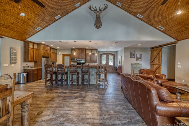 216 skipping stone, Concan, TX 78838