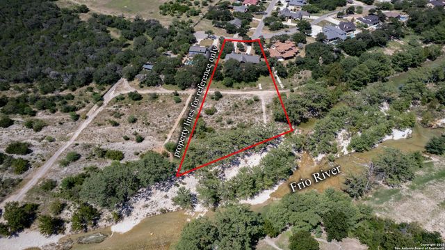 216 skipping stone, Concan, TX 78838