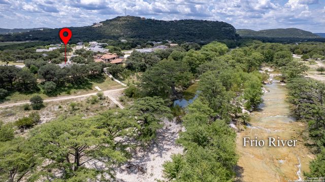 216 skipping stone, Concan, TX 78838
