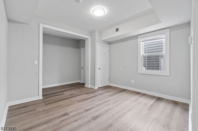 92 Mercer St, Paterson City, NJ 07524