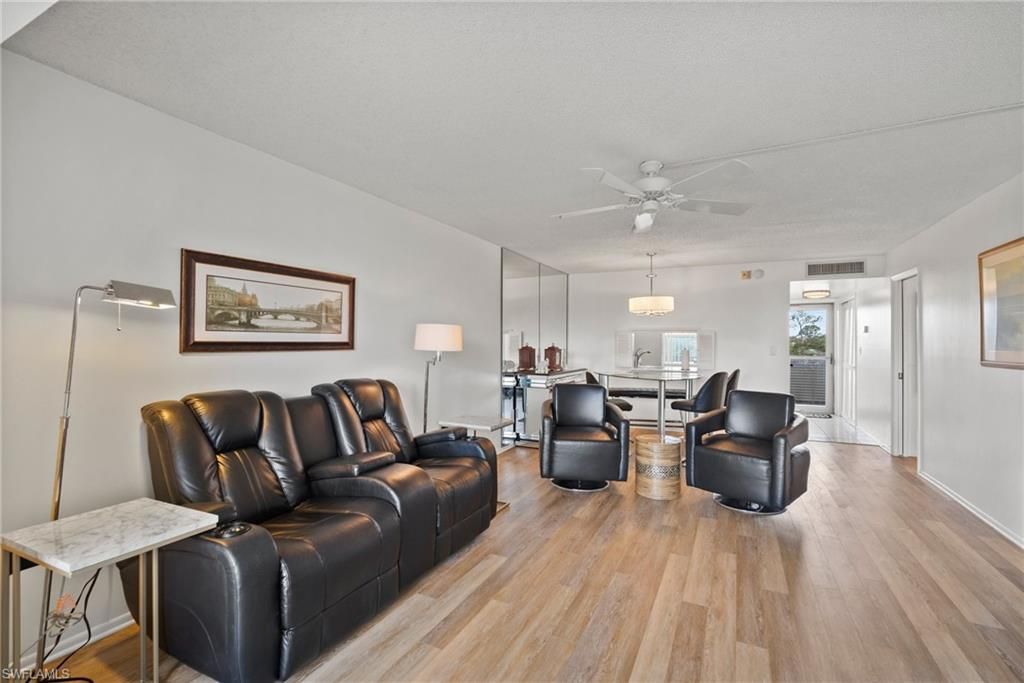 6102 Augusta DR 302, FORT MYERS, FL 33907 — photo 5