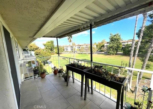 2390 Via Mariposa West 3C, Laguna Woods, CA 92637