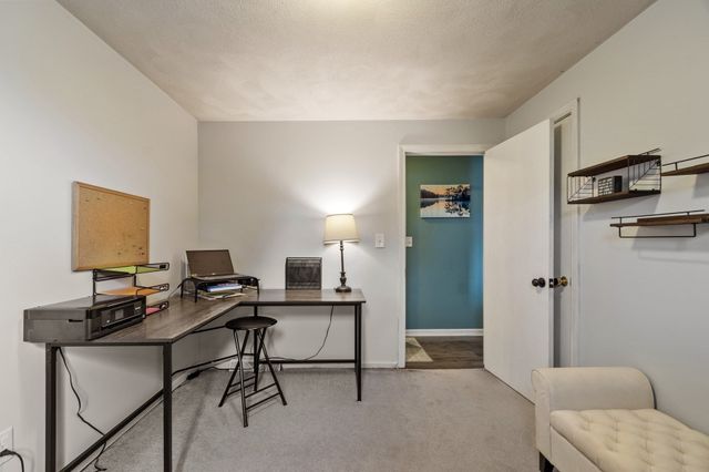 7 N Lakeview Rd, Norton, MA 02766
